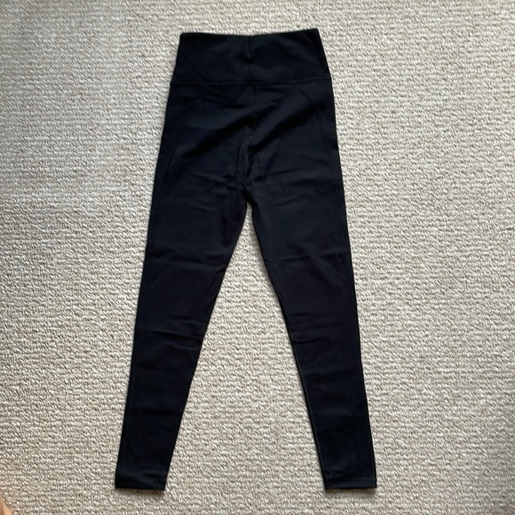 JING Black workout leggings with side cut out details - Picture 3 of 6